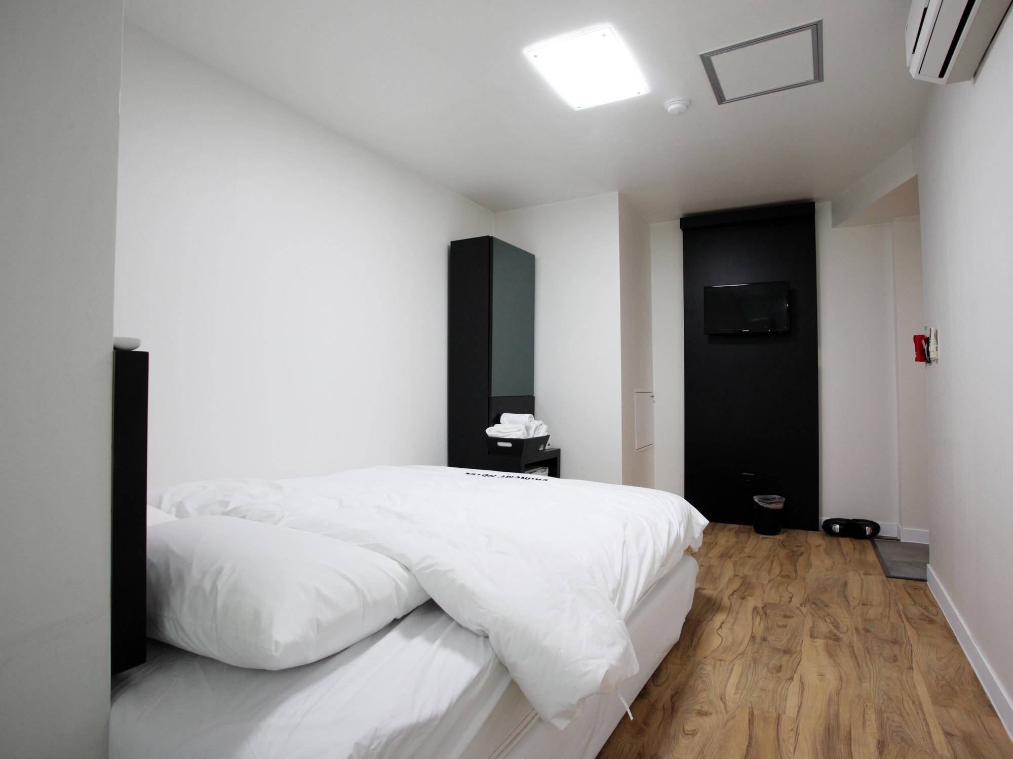 Ekonomy Hotel Myeongdong Central Szöul Kültér fotó
