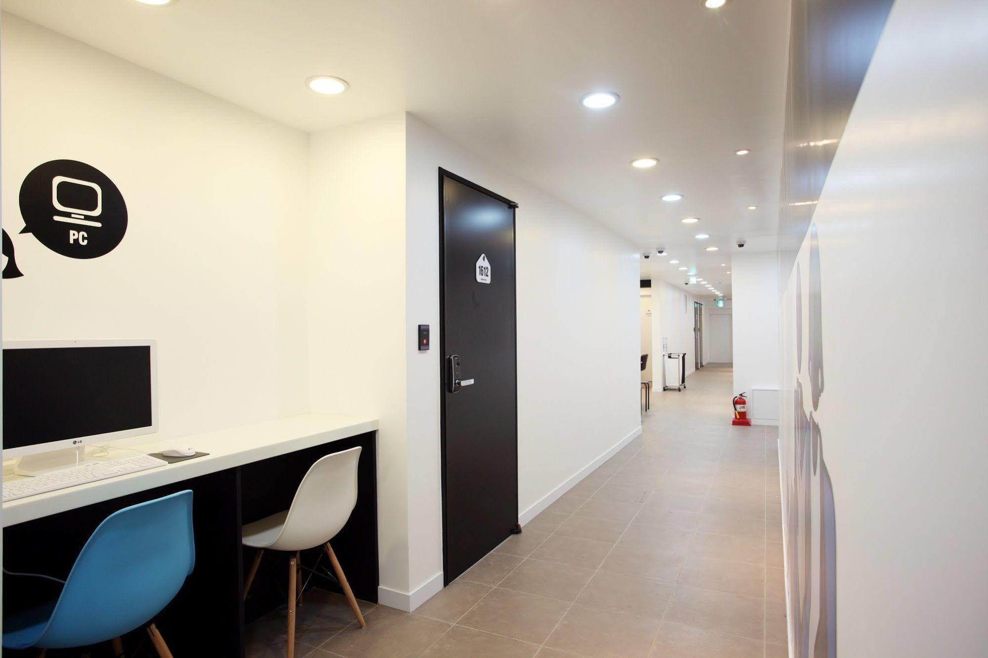 Ekonomy Hotel Myeongdong Central Szöul Kültér fotó